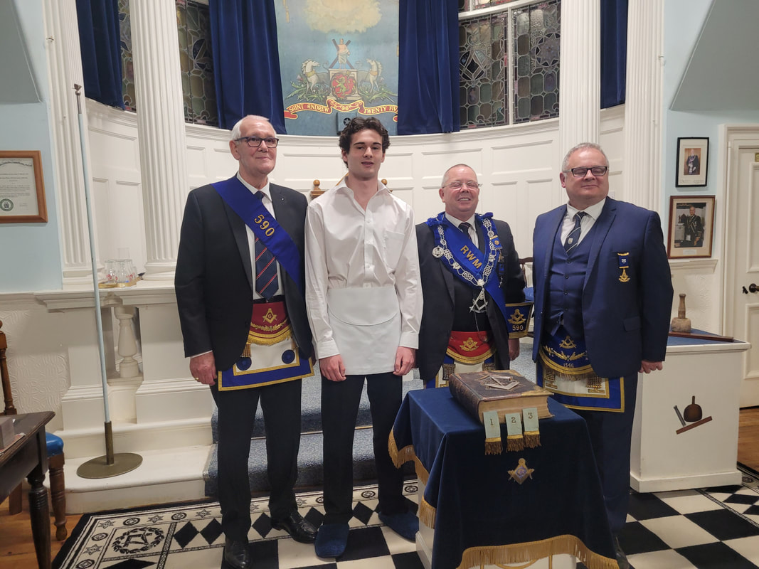 bro blane mcquilan with his grandfather, father and the rwm of lodge st james harthill no. 590
