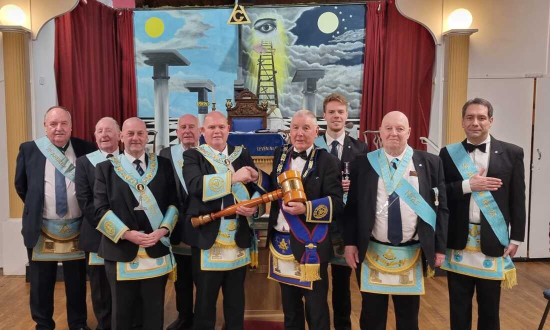 Our lodge plundering the travelling gavel from elgins lodge at leven No. 91