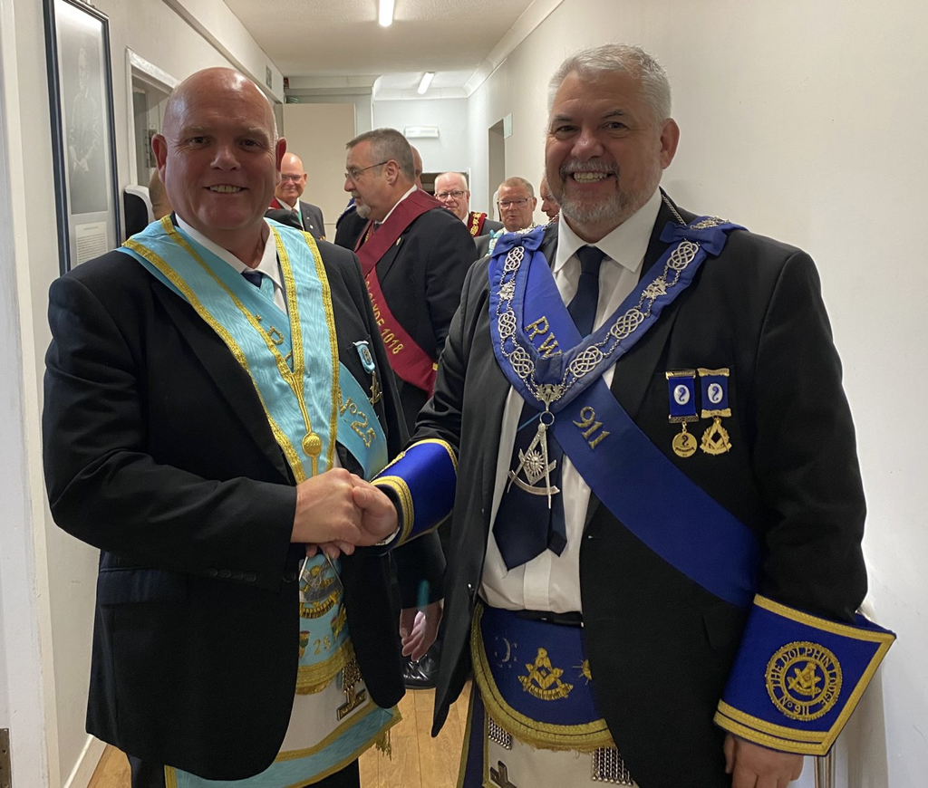 Bro John Niven, IPM,  headed a deputation of 14 IPM’s, representing 6 provinces on thu 26 Jun, who conferred an Entered Apprentice degree on a substitute candidate, Bro Pendrie. 
