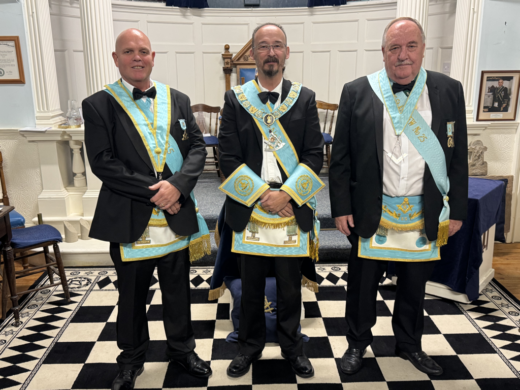 On sat 27 sep, we held our installation here at lodge st andrew no 25, where bro scott nicoll was again installed into the chair of king solomon for a 2nd year.